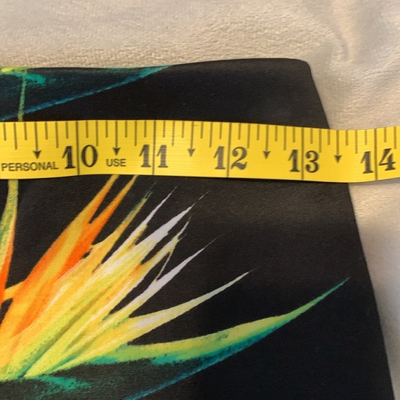 Bisou Bisou Black mermaid flutter peplum black pensil skirt birds of paradise XS - Picture 6 of 8